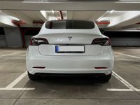 gebraucht Tesla Model 3 SR+ Innen weiß