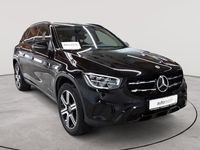 Gebraucht Mercedes GLC300e 194 PS (142 kW) 2021 Schwarz SUV