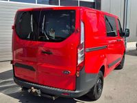 Second-hand Ford Transit Custom 125 CP (91 kW) 2014 Roșu Monovolum