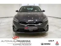 Neu Kia Ceed 140 PS (102 kW) 2026 Schwarz Kleinwagen
