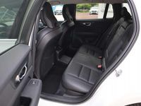 Gebraucht Volvo V60 Inscription 253 PS (186 kW) 2021 Weiß Kombi