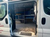 Occasion Renault Trafic 90 ch (66 kW) 2008 Blanc Monospace
