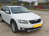 Gebraucht Skoda Octavia Scout Scout 4x4 184 PS (135 kW) 2016 Weiß Kombi