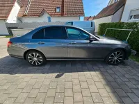 Gebraucht Mercedes E220 Avantgarde 194 PS (142 kW) 2016 Grau Limousine