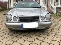 gebraucht Mercedes E230 