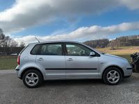 Gebraucht VW Polo 75 PS (55 kW) 2002 Silber Kleinwagen