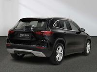 Gebraucht Mercedes GLA200 163 PS (119 kW) 2024 Unilack nachtschwarz SUV