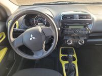 Gebraucht Mitsubishi Space Star 80 PS (58 kW) 2014 Gelb Van / Kleinbus