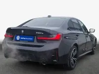 Nowe BMW 330e Basis 292 KM (214 kW) 2025 Czarny Sedan/Limuzyna