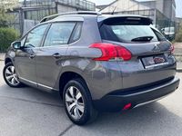 Gebraucht Peugeot 2008 Allure 120 PS (88 kW) 2016 Grau SUV