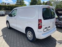 Gebraucht Opel Combo-e Life Edition 100 kW (136 PS) 2022 Weiß Limousine