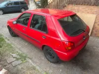 Gebraucht Ford Fiesta 60 PS (44 kW) 1999 Rot Kleinwagen