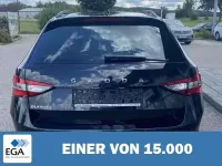 Gebraucht Skoda Superb Comfort 150 PS (110 kW) 2024 Schwarz metallic Kombi