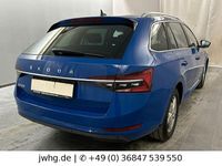 Gebraucht Skoda Superb Style 150 PS (110 kW) 2022 Blau Kombi