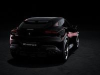 Neu Ferrari Purosangue 725 PS (533 kW) 2026 Nero purosangue SUV