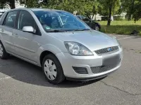 Gebraucht Ford Fiesta Style 60 PS (44 kW) 2007 Silber Kleinwagen