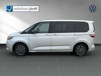 Gebraucht VW Multivan Basis 150 PS (110 kW) 2024 Silber Van