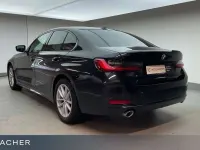 Gebraucht BMW 318 Comfort Edition 150 PS (110 kW) 2025 Saphirschwarz metallic Limousine