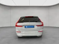 Używany Volvo XC60 Core 250 KM (183 kW) 2024 Szary SUV