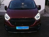 Gebraucht Ford Transit Custom 131 PS (96 kW) 2022 Rot Van / Kleinbus