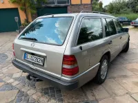 Gebraucht Mercedes 300 147 PS (108 kW) 1990 Gold Kombi