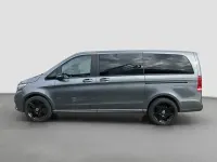 Gebraucht Mercedes V300 Avantgarde Edition 237 PS (174 kW) 2023 Grau Van / Kleinbus