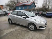 Gebraucht Ford Fiesta Trend 101 PS (74 kW) 2015 Silber Limousine