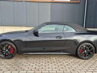 Gebraucht BMW 440 387 PS (284 kW) 2025 Black sapphire metallic Cabrio