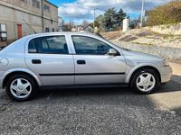Gebraucht Opel Astra 101 PS (74 kW) 2000 Silber Limousine