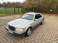 Gebraucht Mercedes 230 132 PS (97 kW) 1989 Silber Coupé