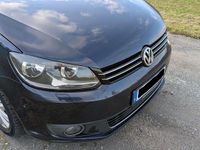 Gebraucht VW Touran 105 PS (77 kW) 2011 Blau Van / Kleinbus