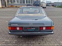 gebraucht Mercedes 230 W123/AUTOMATIK/SCHEIBEDACH/H ZULASSUNG