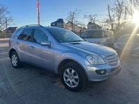 Gebraucht Mercedes ML320 224 PS (164 kW) 2007 Blau SUV
