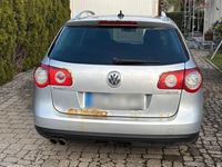 Gebraucht VW Passat 140 PS (102 kW) 2009 Silber Kombi