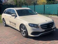 Gebraucht Mercedes E200 Avantgarde 150 PS (110 kW) 2019 Beige Kombi