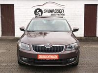 Gebraucht Skoda Octavia Style 150 PS (110 kW) 2015 Braun Kleinwagen