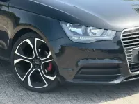 Gebraucht Audi A1 Attraction 86 PS (63 kW) 2013 Schwarz Kleinwagen