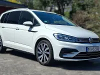 Gebraucht VW Touran Highline 150 PS (110 kW) 2020 Weiß Van / Kleinbus