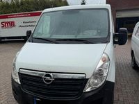 Second-hand Opel Movano 2013 Alb Monovolum