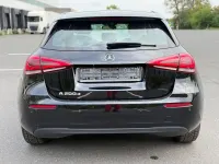 Gebraucht Mercedes A200 150 PS (110 kW) 2021 Schwarz Limousine