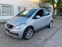 Gebraucht Mercedes A160 95 PS (69 kW) 2011 Silber Limousine