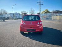 Gebraucht Renault Twingo Expression 75 PS (55 kW) 2012 Rot Kleinwagen