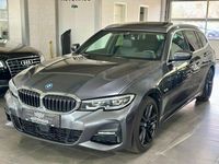 Gebraucht BMW 330 M Sport 292 PS (214 kW) 2022 Grau Kombi