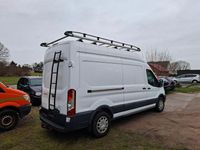 Gebraucht Ford Transit 131 PS (96 kW) 2018 Weiß Van / Kleinbus