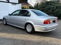 Gebraucht BMW 520 170 PS (125 kW) 2002 Silber Limousine