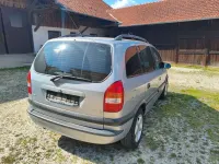 Gebraucht Opel Zafira Elegance 125 PS (91 kW) 2002 Silber Van / Kleinbus