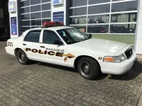 Gebraucht Ford Crown Victoria 333 PS (244 kW) 2001 Weiß Limousine