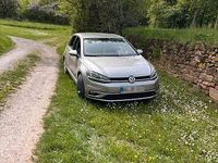 Second-hand VW Golf VII Comfortline 116 CP (85 kW) 2017 Argintiu Berlinǎ