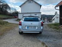 Gebraucht Renault Laguna III 131 PS (96 kW) 2012 Silber Kombi