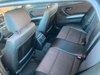 Second-hand BMW 320 177 CP (130 kW) 2009 Verde Break